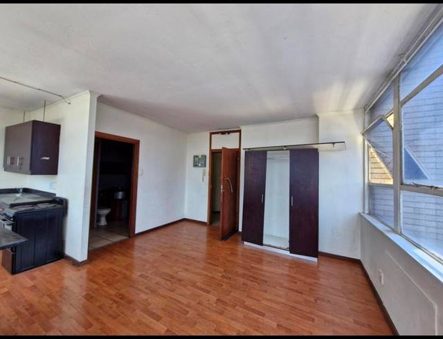 1 BEDROOM APARTMENT FOR SALE IN JOHANNESBURG CBD